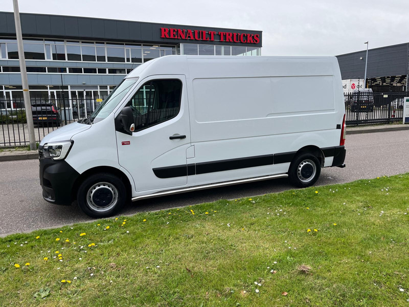 Renault Master 180.35 Red Edition L2 H2, 180pk, Airco, Nav, Camera - Krovininis mikroautobusas: foto 2 Renault Master 180.35 Red Edition L2 H2, 180pk, Airco, Nav, Camera - Krovininis mikroautobusas: foto 2