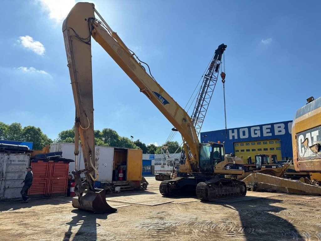 CAT 330CL 18M LONG REACH BOOM - Ekskavatorius: foto 2 CAT 330CL 18M LONG REACH BOOM - Ekskavatorius: foto 2