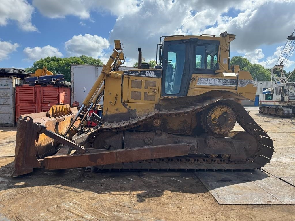 CAT D 6 R LGP - Buldozeris: foto 2 CAT D 6 R LGP - Buldozeris: foto 2