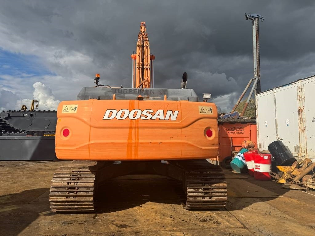 Doosan DX 300 LC ( 4.690 original hours 18M long reach ) - Ekskavatorius: foto 4 Doosan DX 300 LC ( 4.690 original hours 18M long reach ) - Ekskavatorius: foto 4