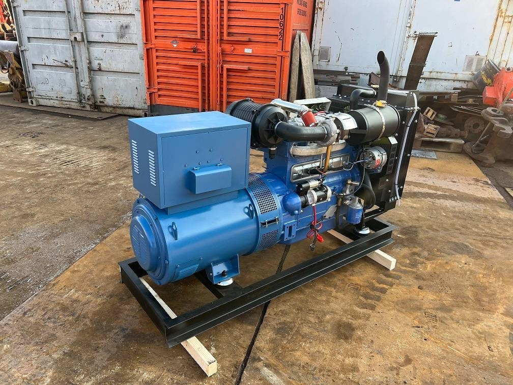 Ricardo 50kva (40kw) generator 3 phase 50hz 400v unused - Elektrinis generatorius: foto 3 Ricardo 50kva (40kw) generator 3 phase 50hz 400v unused - Elektrinis generatorius: foto 3