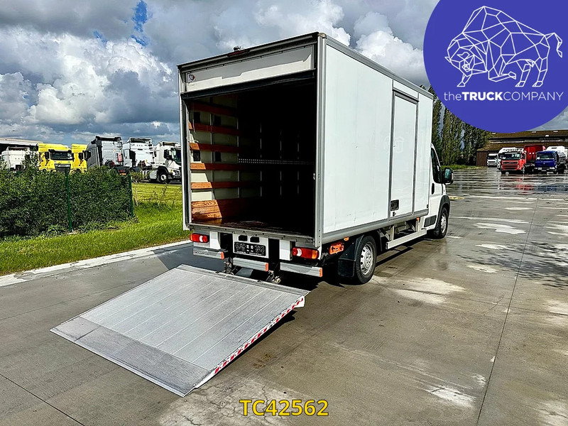 Fiat Ducato meubelbak + lift 3.0D automaat - Furgonas su krovinių dėže: foto 3 Fiat Ducato meubelbak + lift 3.0D automaat - Furgonas su krovinių dėže: foto 3