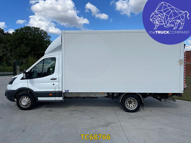 Ford Transit 2.0 TDCI BOX + LIFT - Furgonas su krovinių dėže: foto 2 Ford Transit 2.0 TDCI BOX + LIFT - Furgonas su krovinių dėže: foto 2