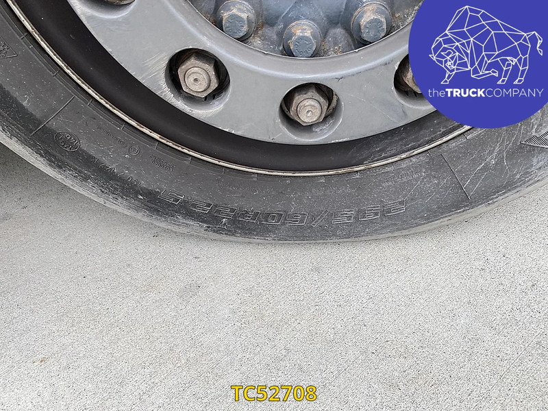 Iveco Stralis - Tentinis sunkvežimis: foto 4 Iveco Stralis - Tentinis sunkvežimis: foto 4