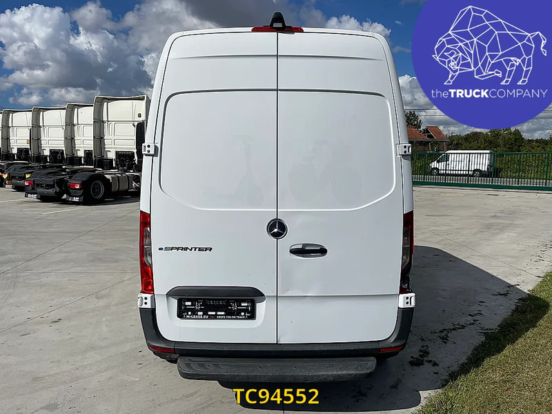 Mercedes-Benz E-Sprinter L2H2 41 kWh - Krovininis mikroautobusas, Elektrinis furgonas: foto 4 Mercedes-Benz E-Sprinter L2H2 41 kWh - Krovininis mikroautobusas, Elektrinis furgonas: foto 4