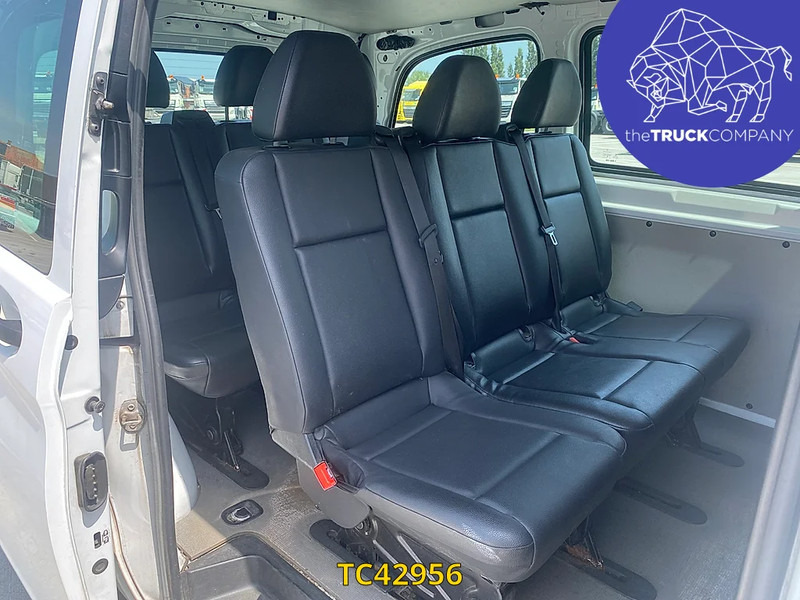 Mercedes-Benz Vito 111 CDI MINIBUS 9 SEATS - Mikroautobusas, Keleivinis furgonas: foto 5 Mercedes-Benz Vito 111 CDI MINIBUS 9 SEATS - Mikroautobusas, Keleivinis furgonas: foto 5