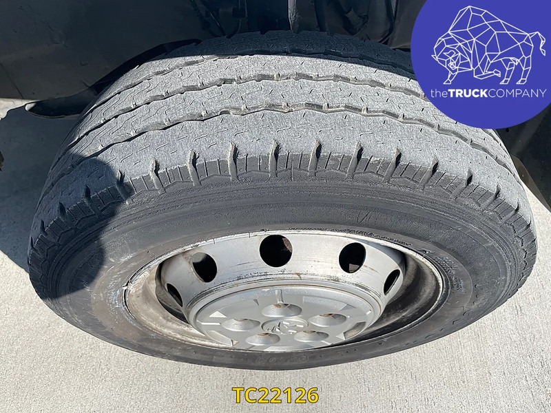 Peugeot Expert met laadklep - Furgonas su krovinių dėže: foto 2 Peugeot Expert met laadklep - Furgonas su krovinių dėže: foto 2