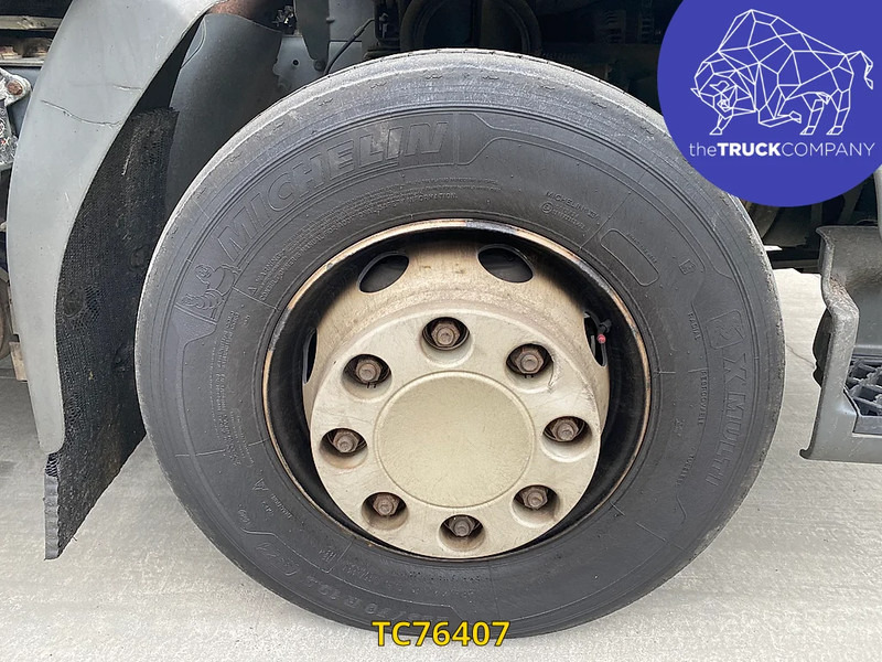 Renault D 210 - Refrižeratorius sunkvežimis: foto 3 Renault D 210 - Refrižeratorius sunkvežimis: foto 3