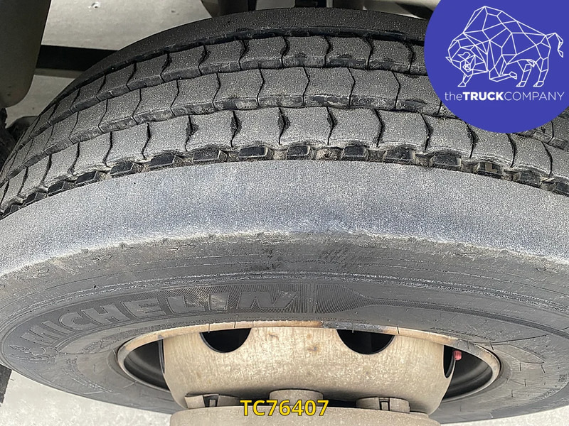 Renault D 210 - Refrižeratorius sunkvežimis: foto 2 Renault D 210 - Refrižeratorius sunkvežimis: foto 2