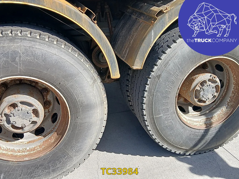 Renault Kerax 380 - Platforminis/ Bortinis sunkvežimis: foto 4 Renault Kerax 380 - Platforminis/ Bortinis sunkvežimis: foto 4