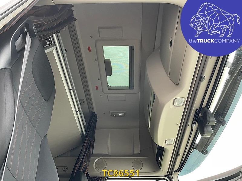 DAF XF 480 - Vilkikas: foto 3 DAF XF 480 - Vilkikas: foto 3
