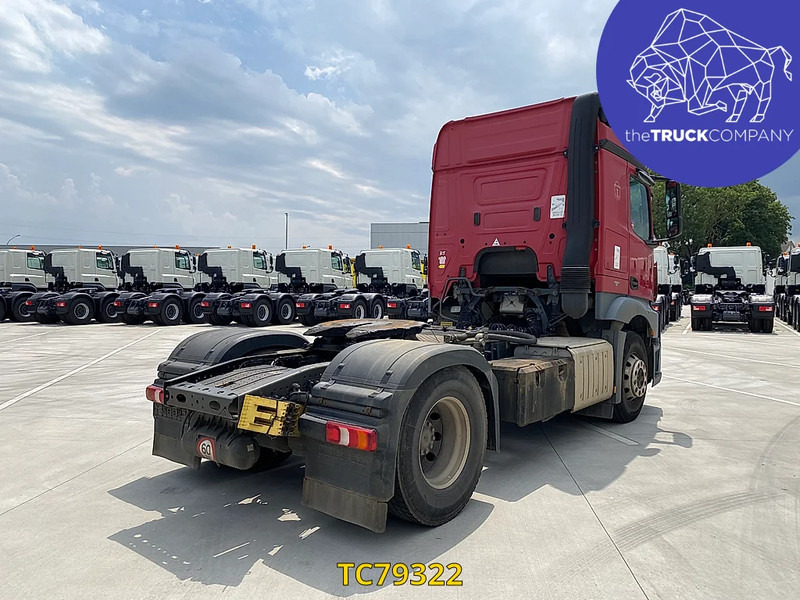 Mercedes-Benz Actros 1842 - Vilkikas: foto 2 Mercedes-Benz Actros 1842 - Vilkikas: foto 2