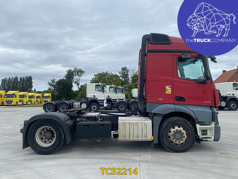 Mercedes-Benz Actros 1842 - Vilkikas: foto 2 Mercedes-Benz Actros 1842 - Vilkikas: foto 2