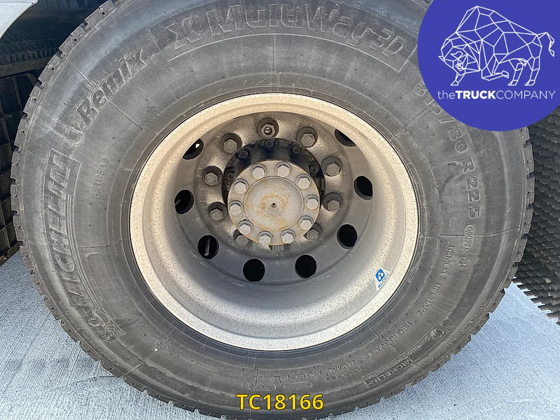 Mercedes-Benz Actros 1843 - Vilkikas: foto 4 Mercedes-Benz Actros 1843 - Vilkikas: foto 4