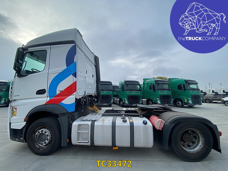 Mercedes-Benz Actros 1945 - Vilkikas: foto 2 Mercedes-Benz Actros 1945 - Vilkikas: foto 2