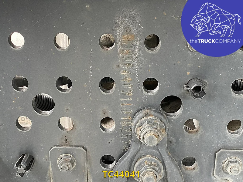 Vilkikas Mercedes-Benz Arocs 1943: foto 11 Vilkikas Mercedes-Benz Arocs 1943: foto 11