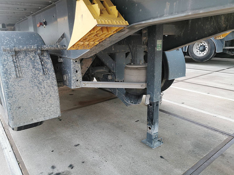 Savivartis puspriekabė Carnehl 26M3 THERMOMULDE ISOLATED ALCOA'S: foto 10 Savivartis puspriekabė Carnehl 26M3 THERMOMULDE ISOLATED ALCOA'S: foto 10