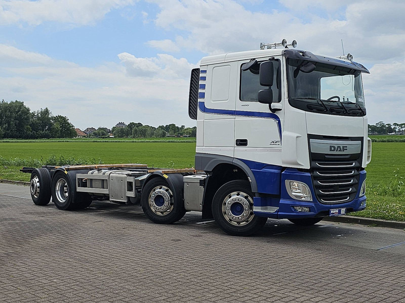 DAF XF 460 8X2 MAN. INT. ADR - Važiuoklės sunkvežimis: foto 5 DAF XF 460 8X2 MAN. INT. ADR - Važiuoklės sunkvežimis: foto 5