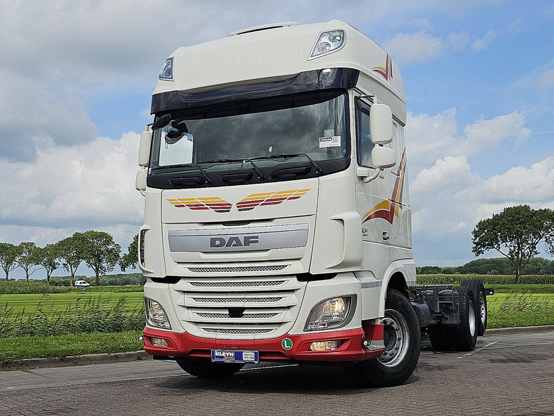 DAF XF 460 intarder - Važiuoklės sunkvežimis: foto 1 DAF XF 460 intarder - Važiuoklės sunkvežimis: foto 1