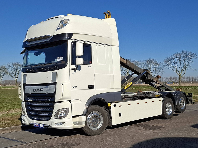 DAF XF 480 FAN - Hook-lift sunkvežimis: foto 2 DAF XF 480 FAN - Hook-lift sunkvežimis: foto 2