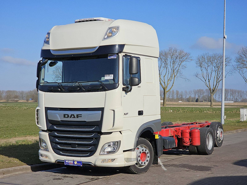 DAF XF 480 SSC 6X2 FAR INTARDER - Važiuoklės sunkvežimis: foto 2 DAF XF 480 SSC 6X2 FAR INTARDER - Važiuoklės sunkvežimis: foto 2