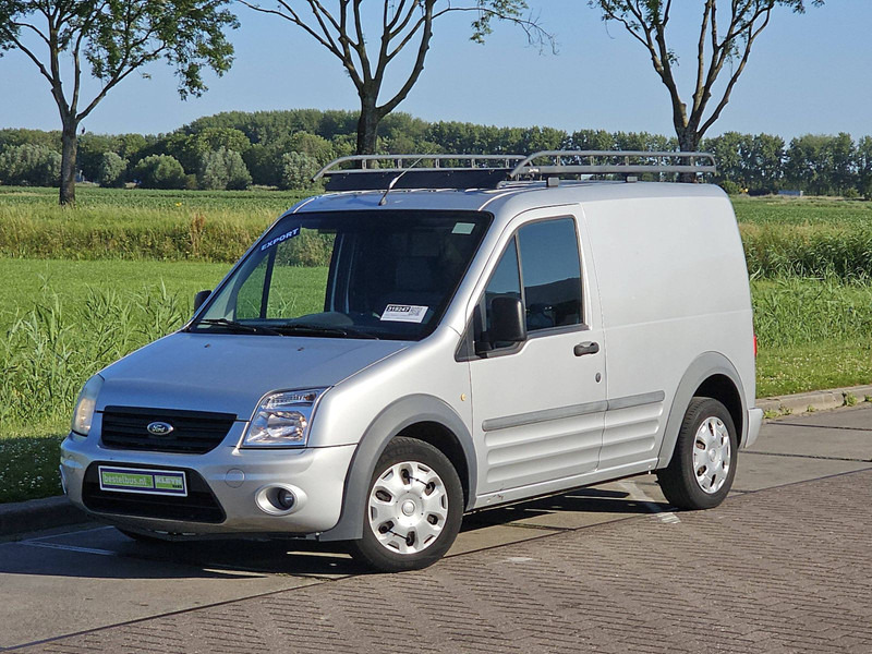 Ford Transit Connect - Furgonas su krovinių dėže: foto 2 Ford Transit Connect - Furgonas su krovinių dėže: foto 2