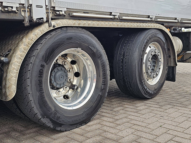 Platforminis/ Bortinis sunkvežimis, Sunkvežimis su kranu Iveco S-WAY AS260S46 6X2-4 HIAB 155-E2: foto 17