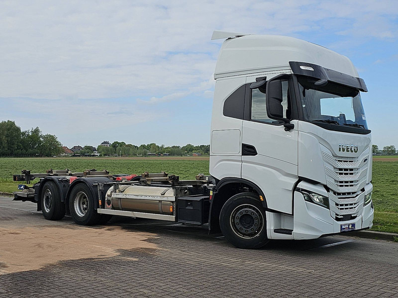 Iveco S-WAY AS260S46 LNG INT. STEERAXLE - Konteineris-vežimus/ Sukeisti kūną sunkvežimis: foto 5 Iveco S-WAY AS260S46 LNG INT. STEERAXLE - Konteineris-vežimus/ Sukeisti kūną sunkvežimis: foto 5