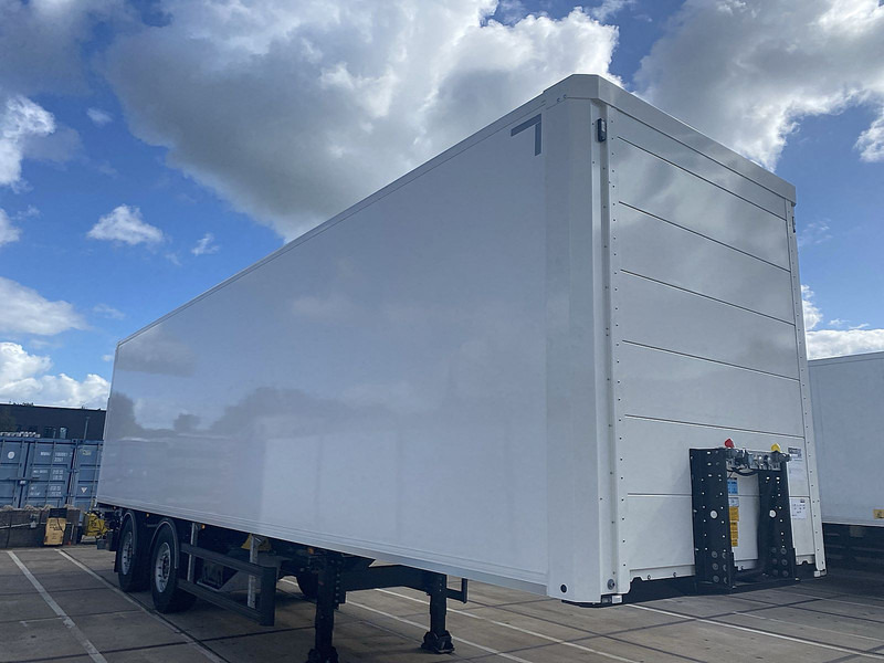 KLEYN TRAILERS TFSH 18 KOFFER NIEUW HH VLOER KLEP - Furgonas puspriekabė: foto 3 KLEYN TRAILERS TFSH 18 KOFFER NIEUW HH VLOER KLEP - Furgonas puspriekabė: foto 3