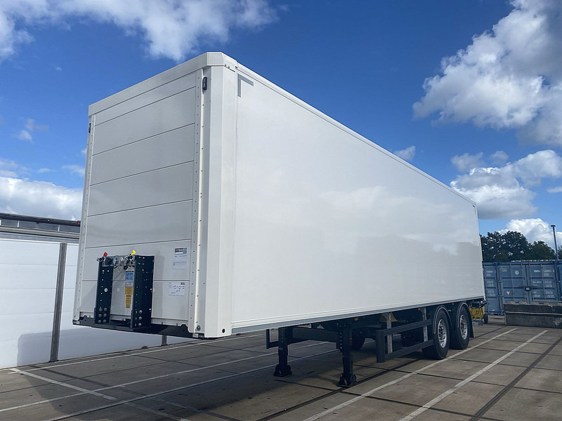 KLEYN TRAILERS TFSH 18 KOFFER NIEUW HH VLOER KLEP - Furgonas puspriekabė: foto 1 KLEYN TRAILERS TFSH 18 KOFFER NIEUW HH VLOER KLEP - Furgonas puspriekabė: foto 1