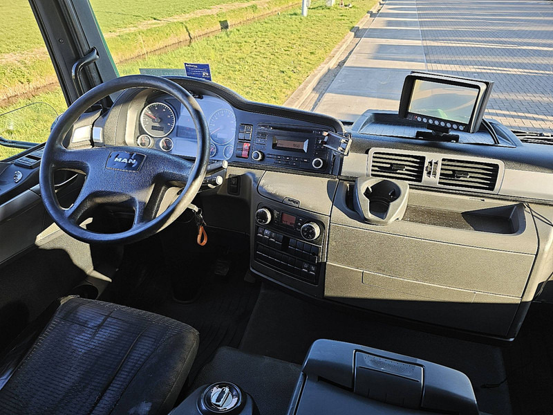 Interior photo 1: Furgonas sunkvežimis MAN 10.180 TGL AIRCO LIFT SIDE DOOR