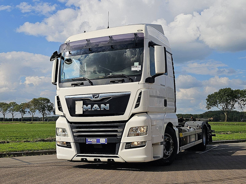 MAN 26.500 TGX - Konteineris-vežimus/ Sukeisti kūną sunkvežimis: foto 1 MAN 26.500 TGX - Konteineris-vežimus/ Sukeisti kūną sunkvežimis: foto 1