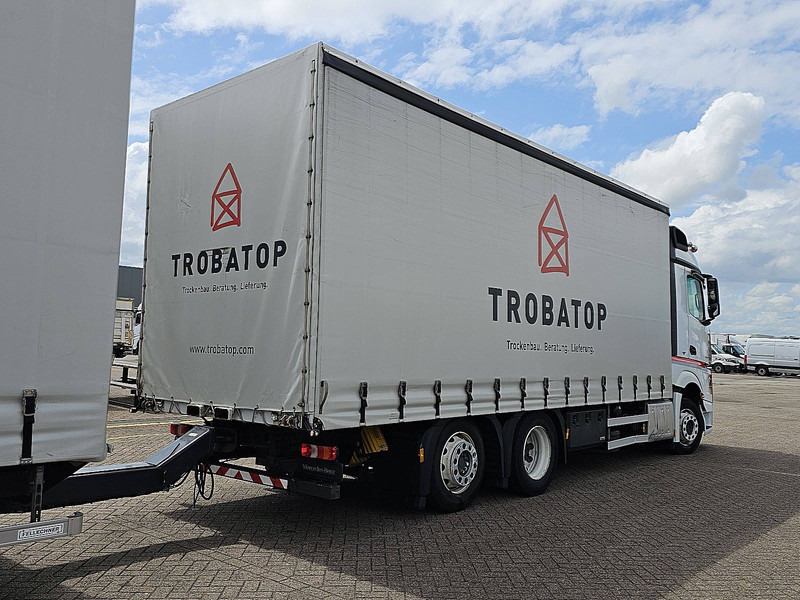 Mercedes-Benz ACTROS 2542 LS 6X2 RET. MOFFET 2020 - Tentinis sunkvežimis: foto 3 Mercedes-Benz ACTROS 2542 LS 6X2 RET. MOFFET 2020 - Tentinis sunkvežimis: foto 3
