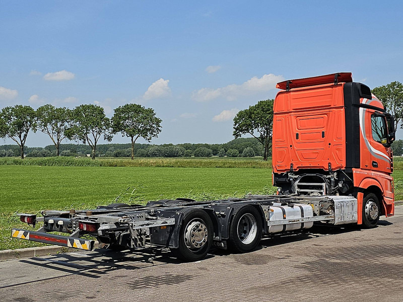Mercedes-Benz ACTROS 2545 LS - Konteineris-vežimus/ Sukeisti kūną sunkvežimis: foto 3 Mercedes-Benz ACTROS 2545 LS - Konteineris-vežimus/ Sukeisti kūną sunkvežimis: foto 3