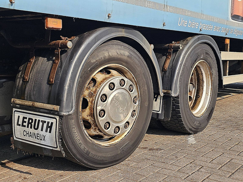 Tentinis sunkvežimis Scania P360 2500 kg lift: foto 15