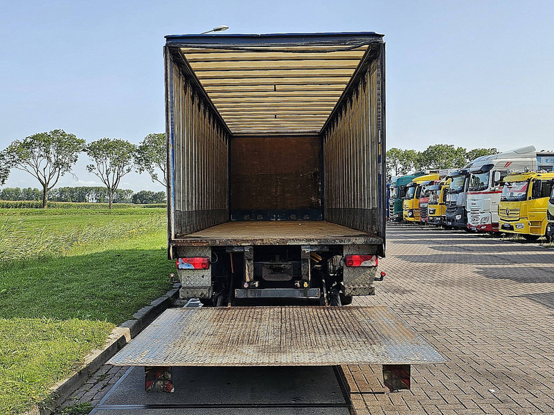 Tentinis sunkvežimis Scania P360 2500 kg lift: foto 13