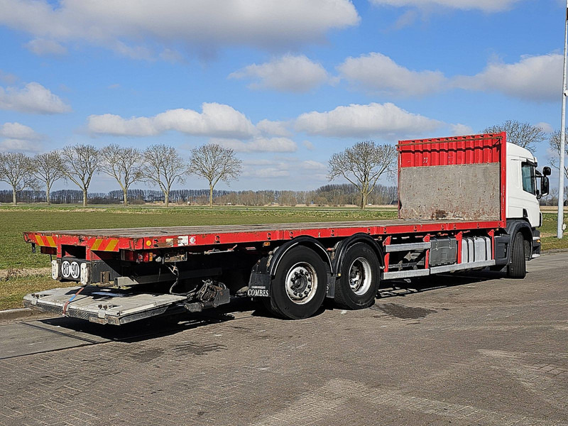 Scania P360 6X2*4 LIFT MAN. RET. - Platforminis/ Bortinis sunkvežimis: foto 3 Scania P360 6X2*4 LIFT MAN. RET. - Platforminis/ Bortinis sunkvežimis: foto 3