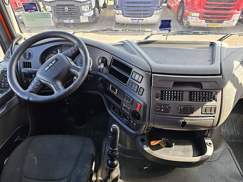 Vilkikas DAF XF 440 SPACECAB MANUAL: foto 8