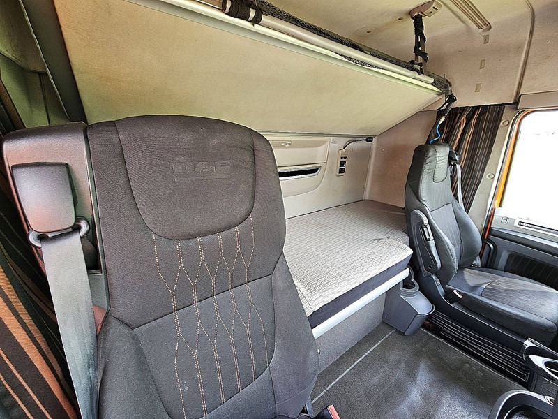 Vilkikas DAF XF 450 SPACECAB 2X TANK: foto 12