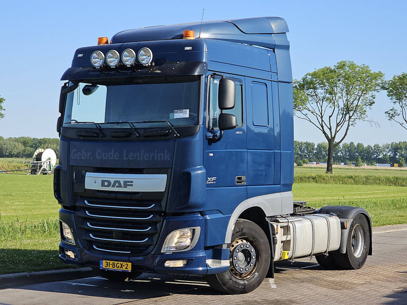 DAF XF 460 SPACECAB PTO+HYDR. - Vilkikas: foto 2 DAF XF 460 SPACECAB PTO+HYDR. - Vilkikas: foto 2