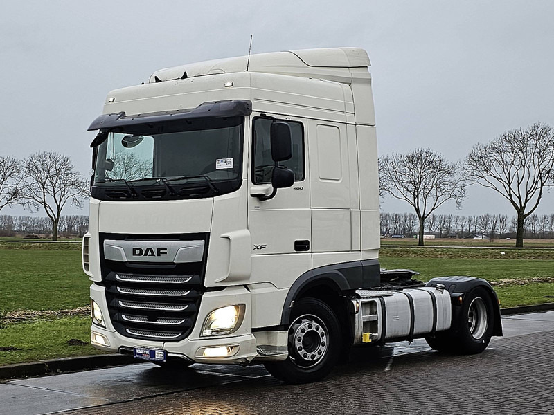 DAF XF 480 SPACECAB LED - Vilkikas: foto 2 DAF XF 480 SPACECAB LED - Vilkikas: foto 2
