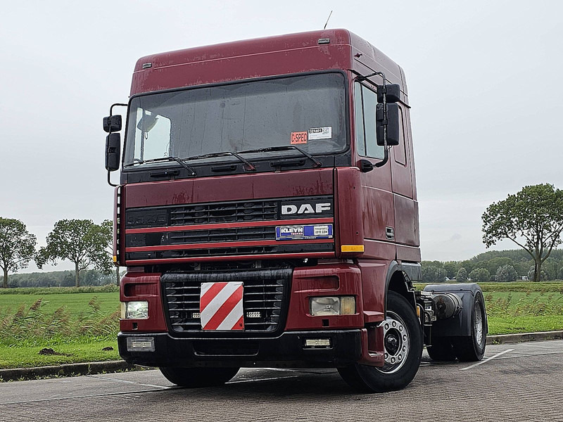 DAF XF 95.380 SPACECAB EURO 2 - Vilkikas: foto 1 DAF XF 95.380 SPACECAB EURO 2 - Vilkikas: foto 1