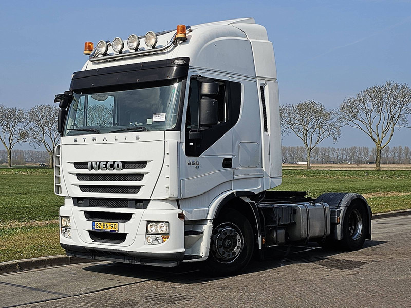 Iveco AS440S45 STRALIS 2XSEAT 2XBED 676TKM - Vilkikas: foto 2 Iveco AS440S45 STRALIS 2XSEAT 2XBED 676TKM - Vilkikas: foto 2
