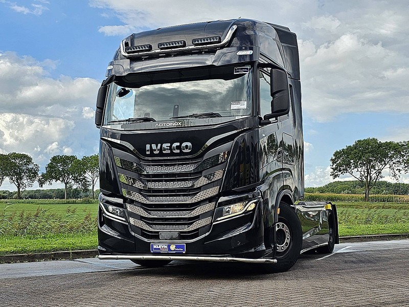 Iveco S-WAY AS440S51 2x tank,frigo - Vilkikas: foto 1 Iveco S-WAY AS440S51 2x tank,frigo - Vilkikas: foto 1