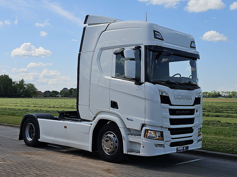 Scania R460 SUPER 2X TANK RETAR. - Vilkikas: foto 5 Scania R460 SUPER 2X TANK RETAR. - Vilkikas: foto 5