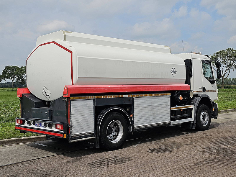 Volvo FE 260.18 - Autocisterna: foto 3 Volvo FE 260.18 - Autocisterna: foto 3