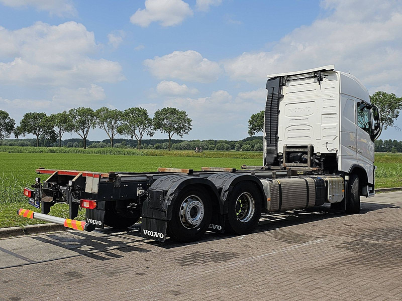 Volvo FH 500 - Konteineris-vežimus/ Sukeisti kūną sunkvežimis: foto 3 Volvo FH 500 - Konteineris-vežimus/ Sukeisti kūną sunkvežimis: foto 3