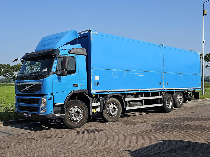 Volvo FM 11.330 8X2 BÄR 2000KG LIFT - Furgonas sunkvežimis: foto 2 Volvo FM 11.330 8X2 BÄR 2000KG LIFT - Furgonas sunkvežimis: foto 2