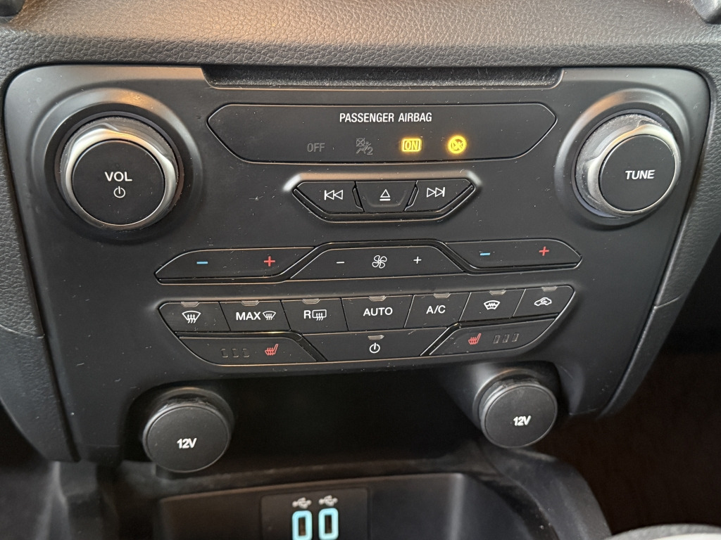 Ford Ranger 2.0L Ecoblue Raptor DoKa 4x4 Standheizung - Bortinis automobilis, Komercinis automobilis su dviguba kabina: foto 3 Ford Ranger 2.0L Ecoblue Raptor DoKa 4x4 Standheizung - Bortinis automobilis, Komercinis automobilis su dviguba kabina: foto 3