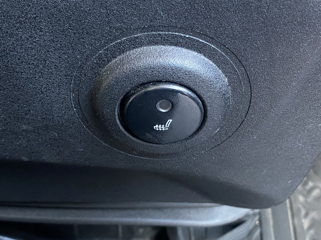 Iveco Daily 65C21 3,6m P+P+LBW Klima Automat. Webasto - Tentinis mikroautobusas: foto 5 Iveco Daily 65C21 3,6m P+P+LBW Klima Automat. Webasto - Tentinis mikroautobusas: foto 5